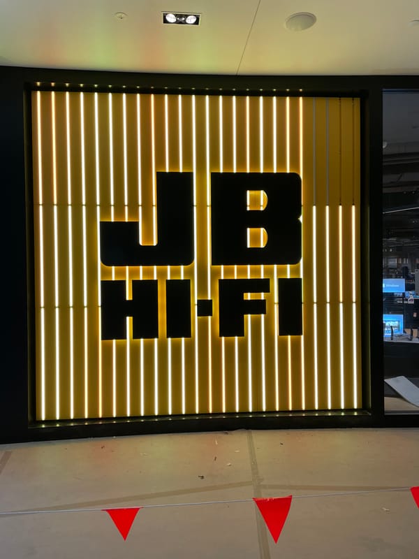 JB HI-FI Loganholme — image 3
