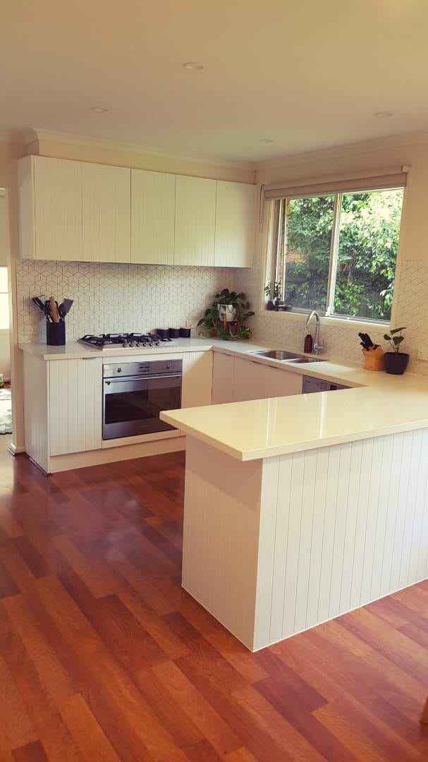 Gladstone Park — Kitchen